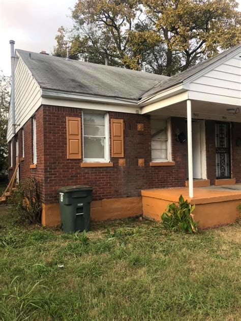 2734 Southern Duplex is located in East Memphis-Colonial-Yorkshire, Memphis. . Duplex for rent 300 memphis tn